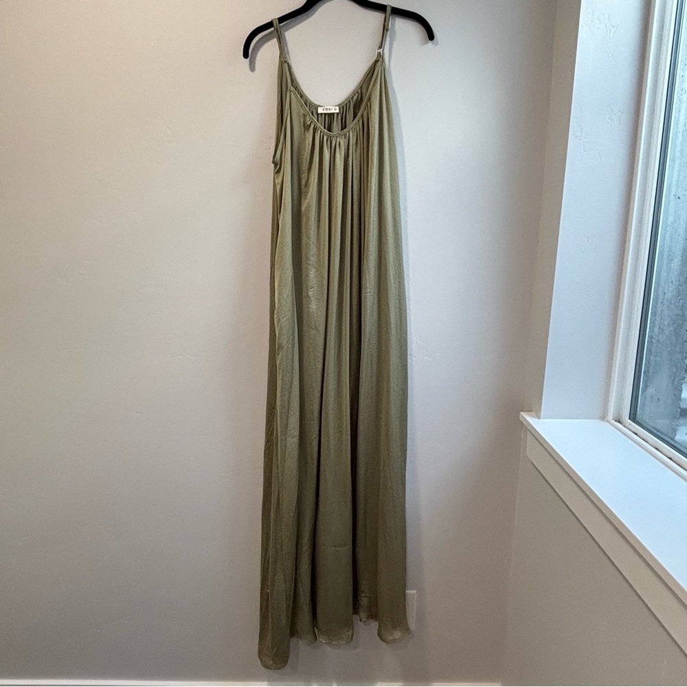 Elegant Olive Green Maxi Dress